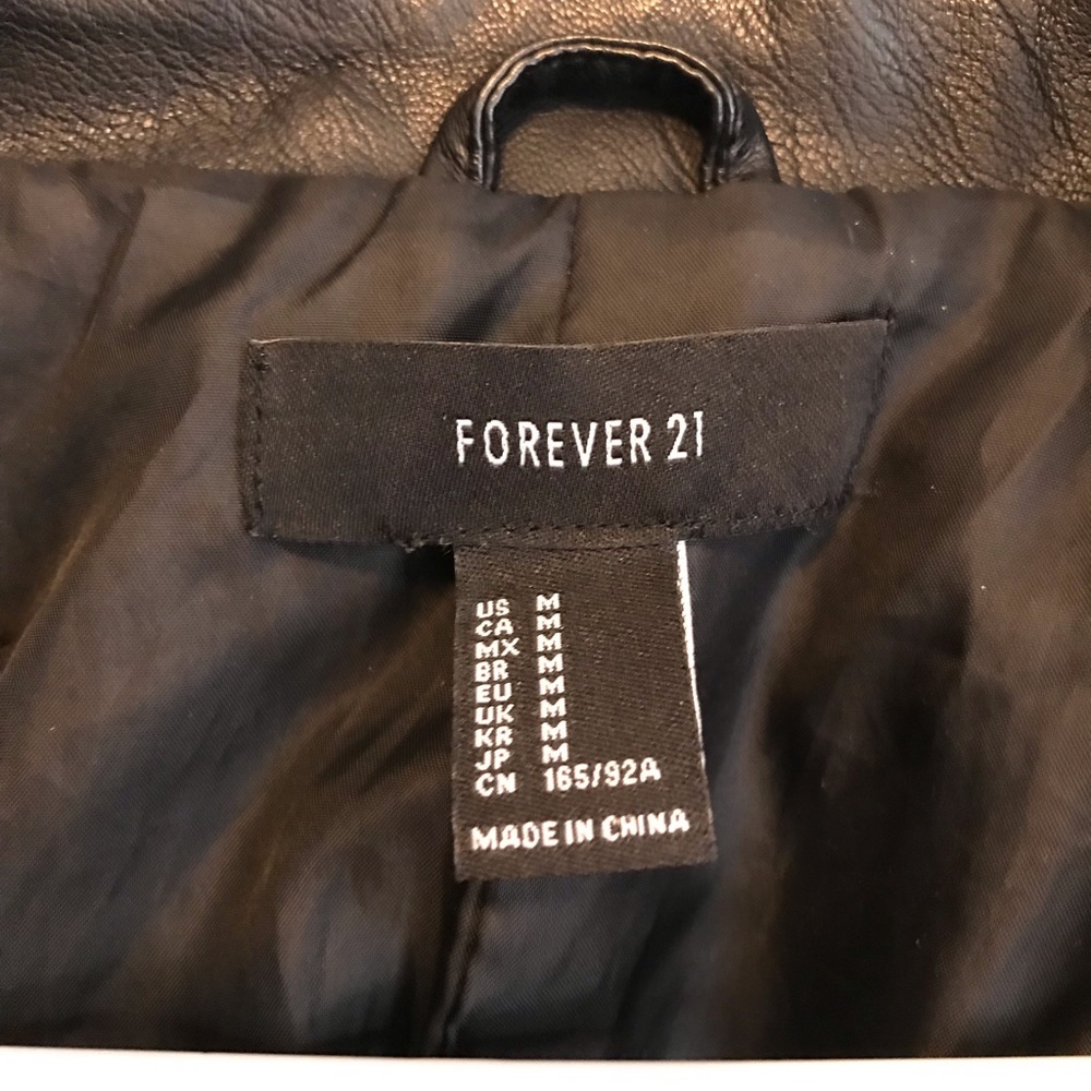 Leather jacket - Picture 2 of 2